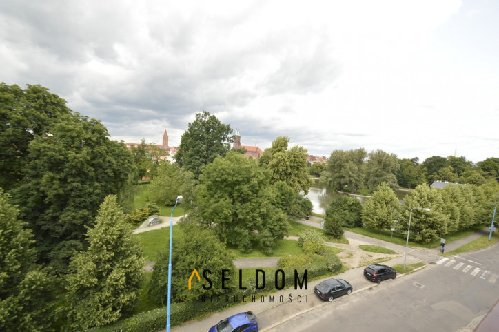 Mieszkanie Sprzedaż  Tarninów Powstańców Śląskich 23