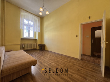 Mieszkanie Sprzedaż Brzeg Plac Zamkowy