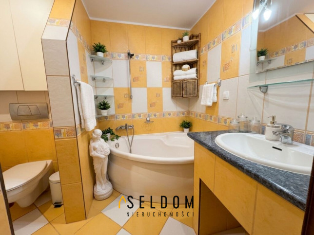 Mieszkanie Sprzedaż  Chabrów Bzów 8